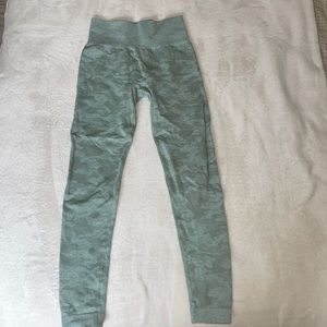 Gymshark Camo leggings